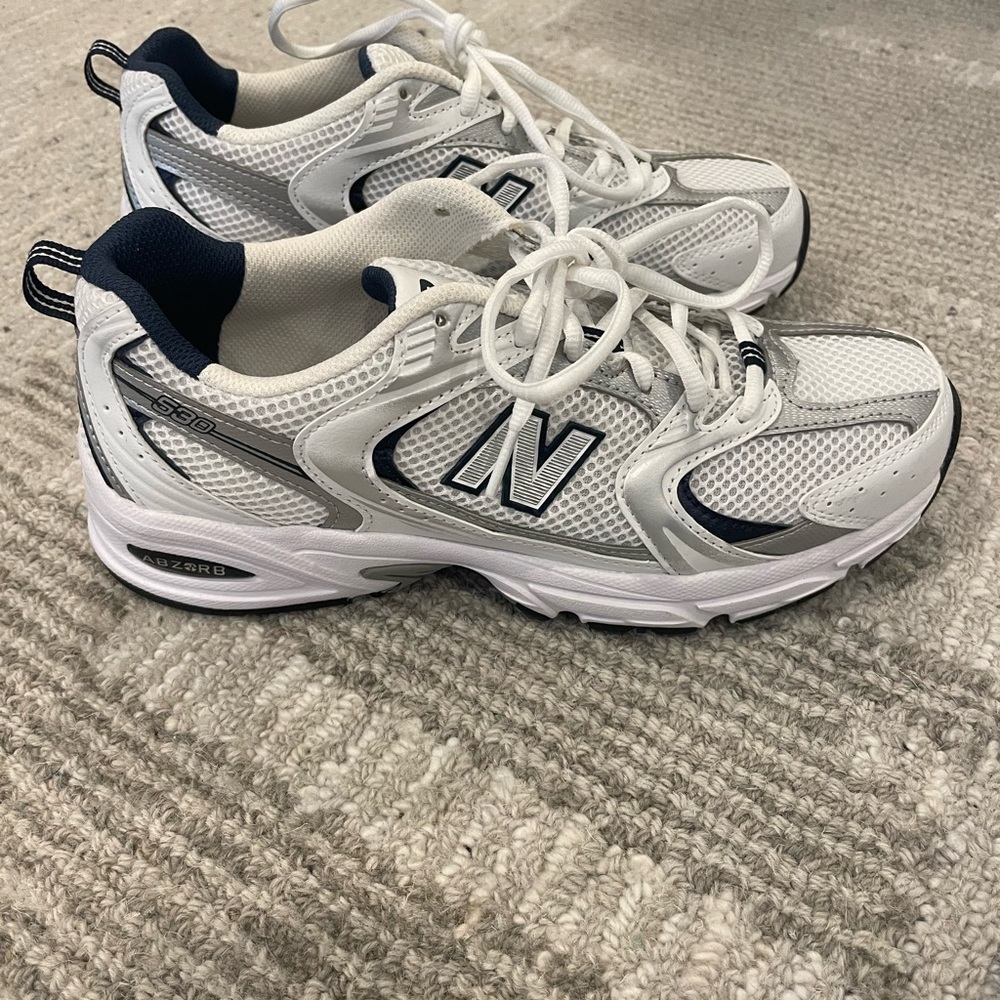 New Balance 530 White and Navy Athletic Shoes